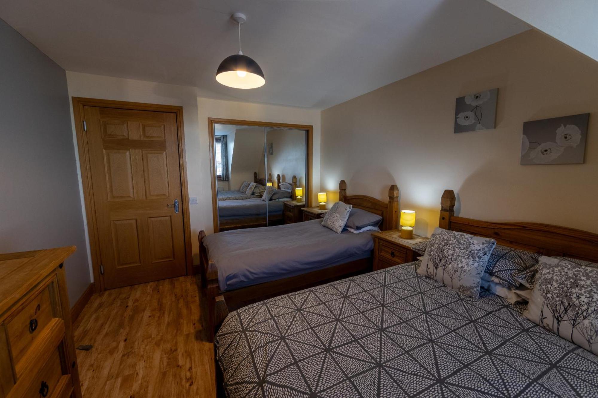 Quay Head View Aparthotel Stranraer Bilik gambar